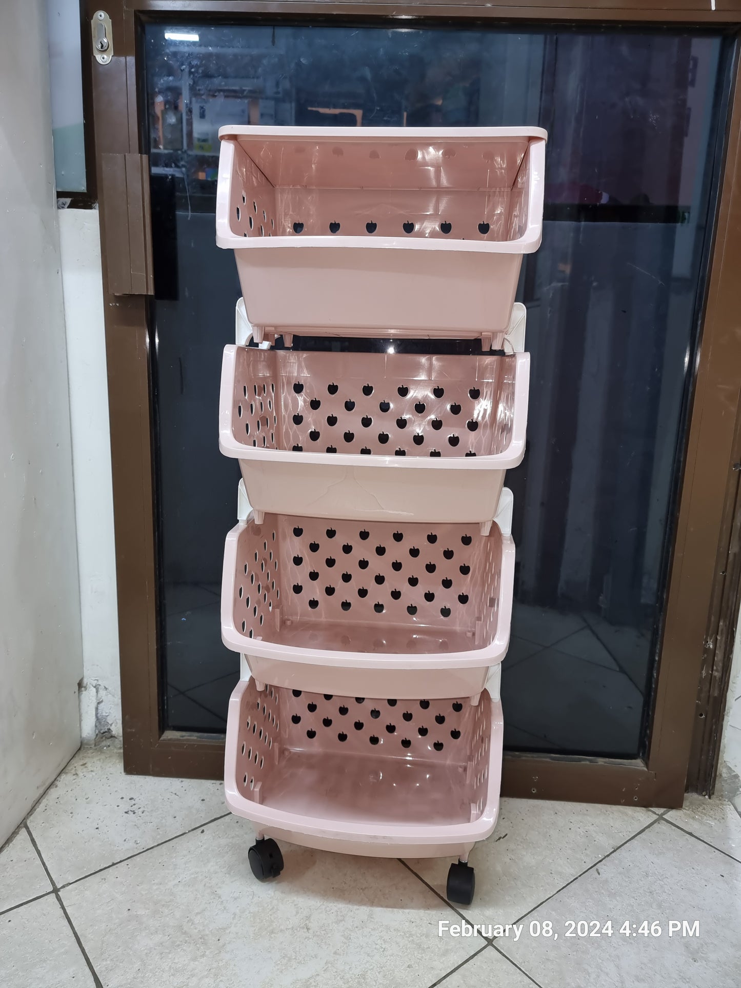 4 Tier Vegetable rack with Lid and wheels