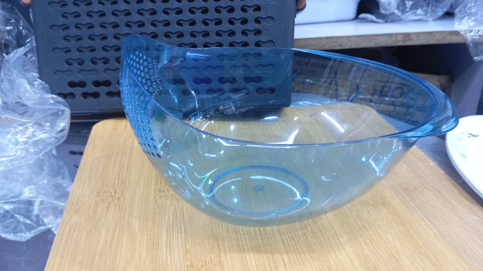 Acrylic Colander