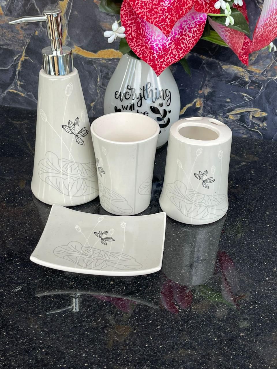 4pcs bathroom set water glass,soap dispenser,soap dish and toothbrush holder