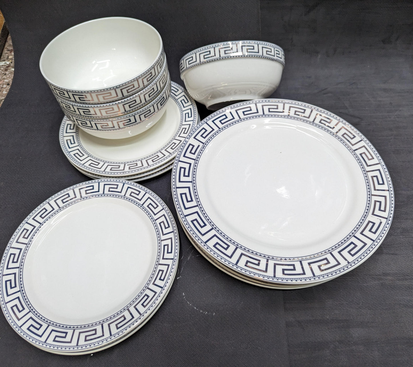 18pcs Versace Ceramic Dinner Set